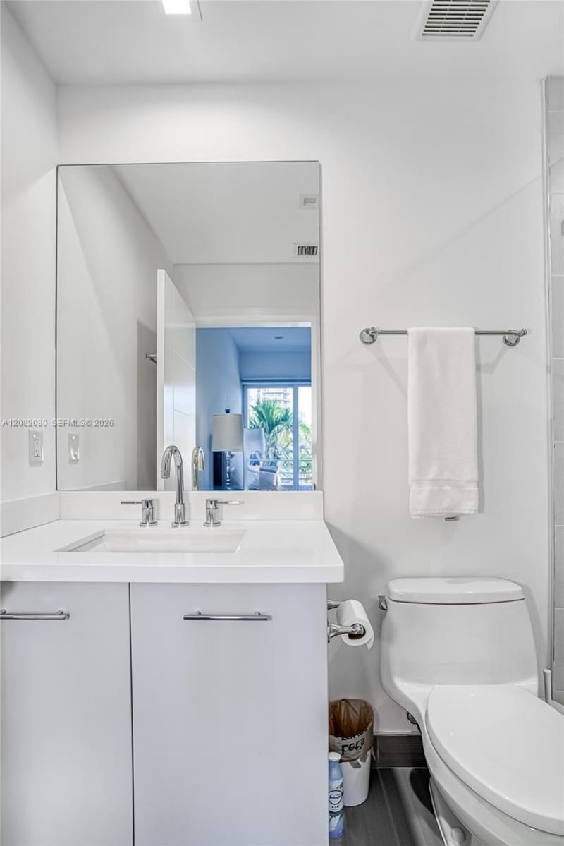 6100 N Ocean Dr, Unit 2N, Hollywood, FL 33019 Photo