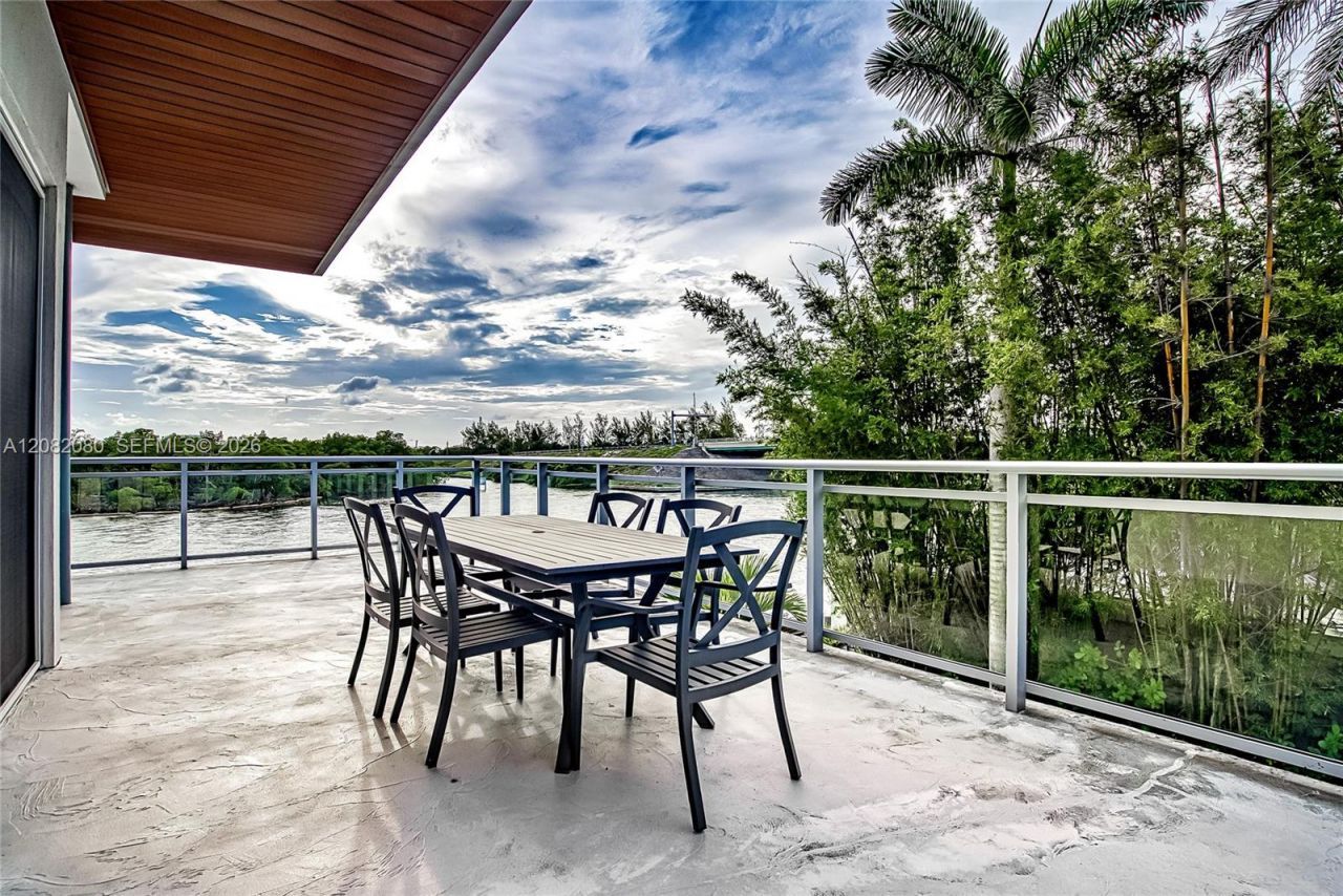 6100 N Ocean Dr, Unit 2N, Hollywood, FL 33019 Photo
