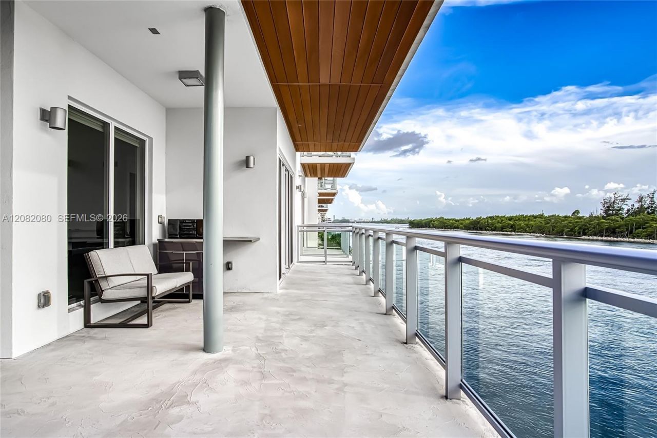 6100 N Ocean Dr, Unit 2N, Hollywood, FL 33019 Photo