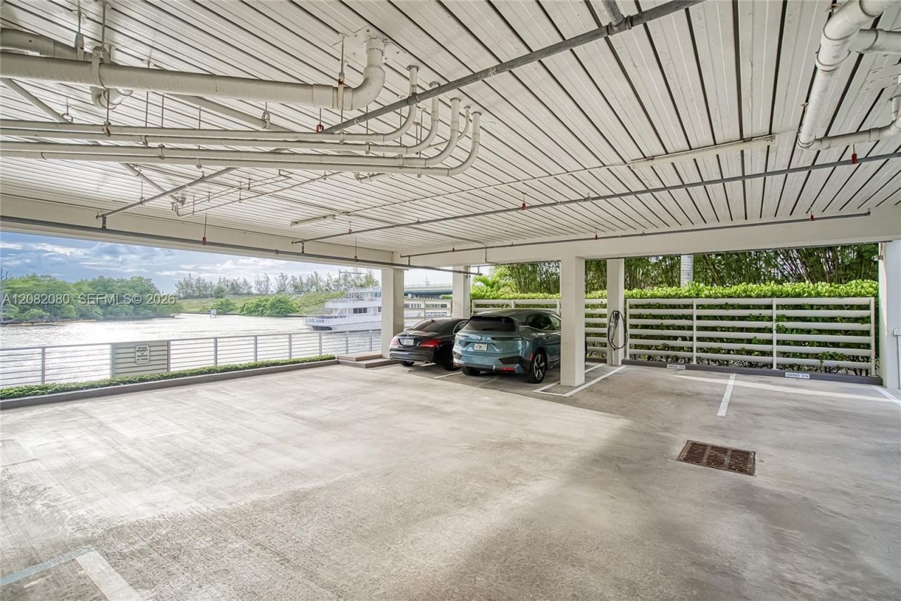 6100 N Ocean Dr, Unit 2N, Hollywood, FL 33019 Photo