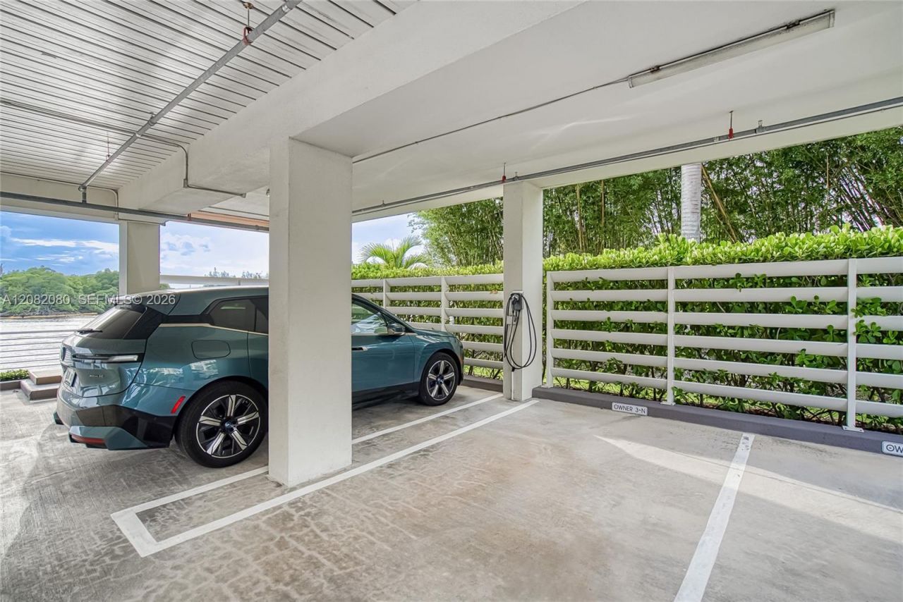 6100 N Ocean Dr, Unit 2N, Hollywood, FL 33019 Photo