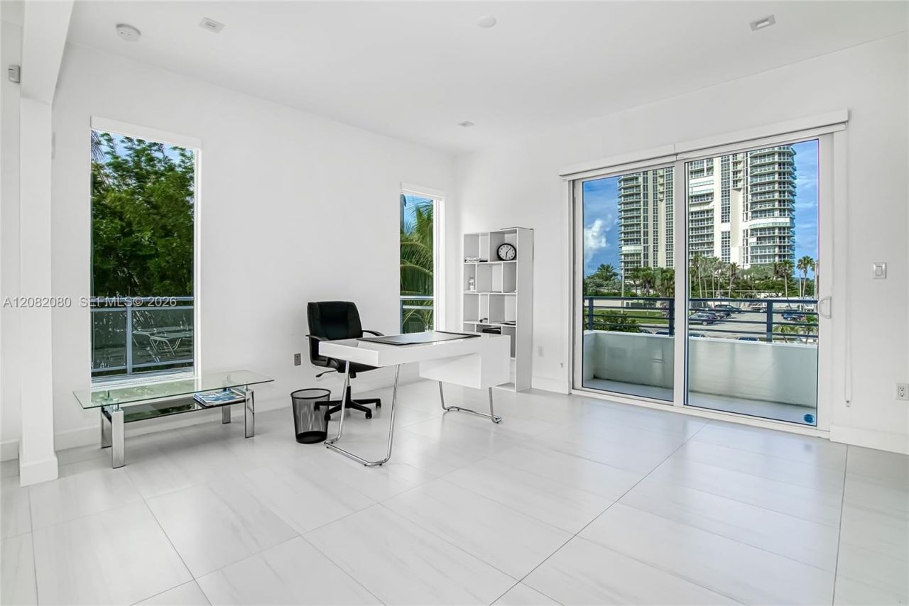 6100 N Ocean Dr, Unit 2N, Hollywood, FL 33019 Photo