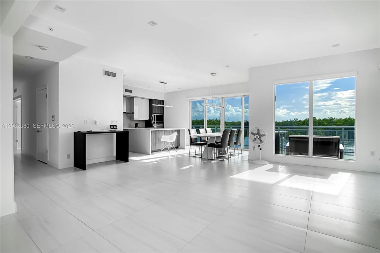 6100 N Ocean Dr, Unit 2N, Hollywood, FL 33019 Photo