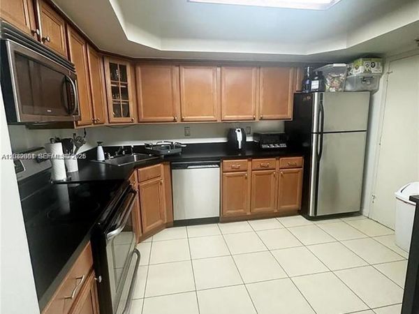 2750 NE 183rd St , Unit 1404, Aventura, FL 33160