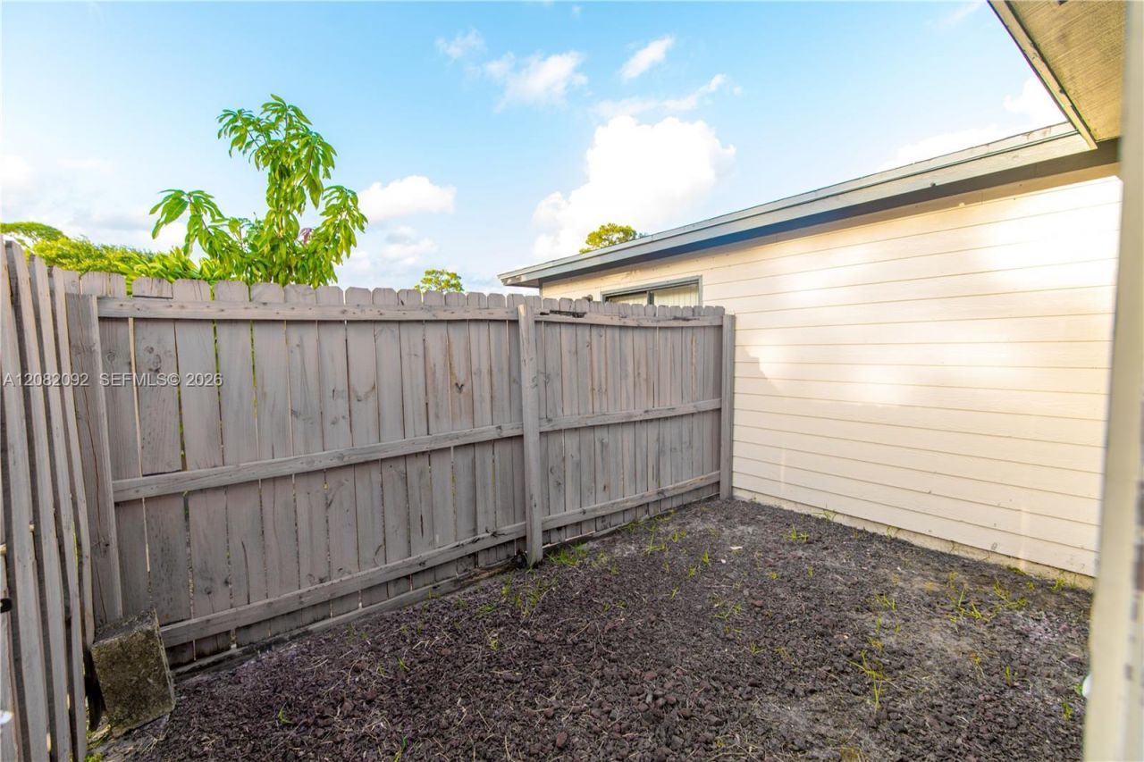 1804 My Pl, West Palm Beach, FL 33417 Photo