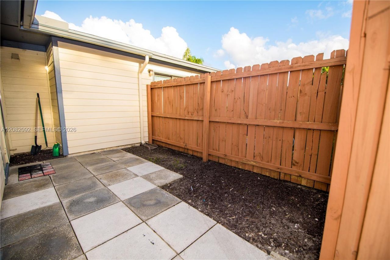 1804 My Pl, West Palm Beach, FL 33417 Photo