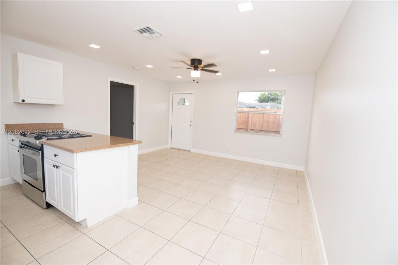 1804 My Pl, West Palm Beach, FL 33417 Photo