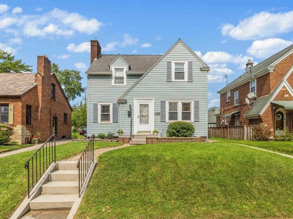 1706 Clover Lane, Fort Wayne, IN 46808