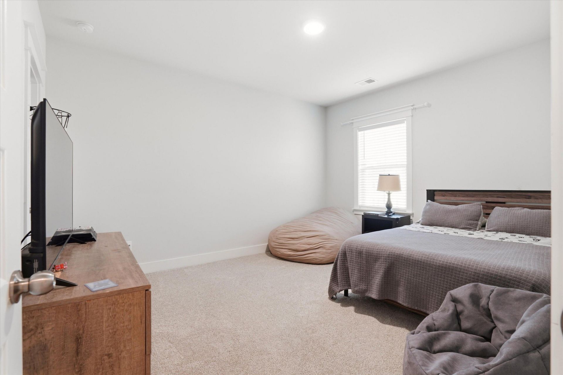 4030 Maidstone Drive Photo 25