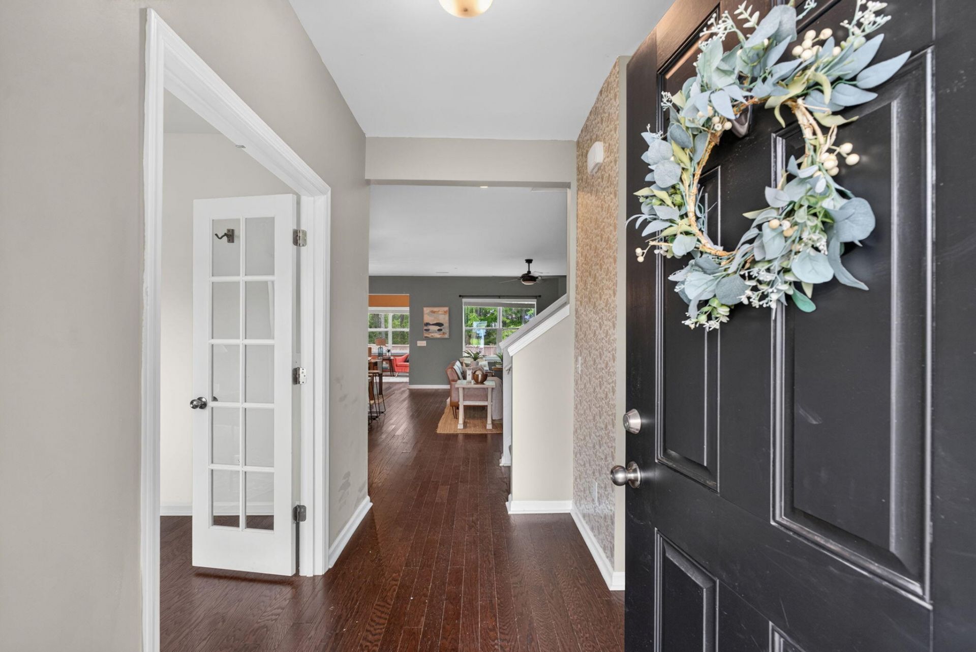215 Shadybrook Drive Photo 10