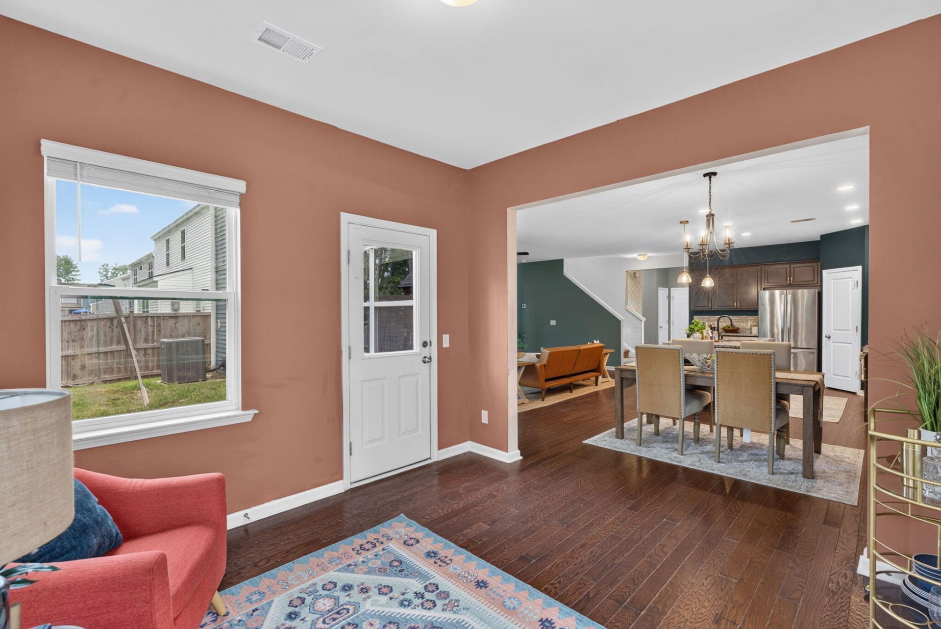 215 Shadybrook Drive Photo 18