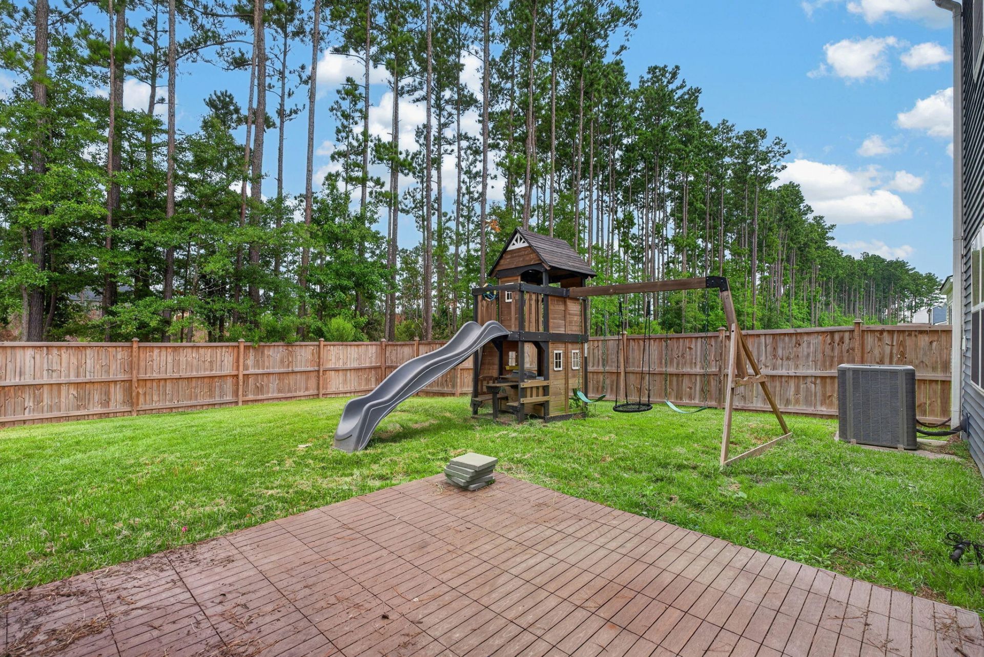 215 Shadybrook Drive Photo 33