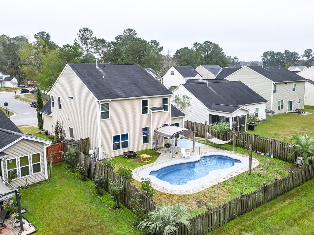 200 Alpine Road Photo 24