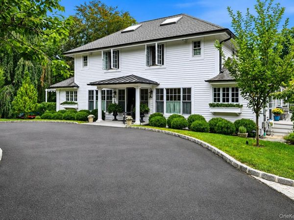 34 Locust Lane , Huntington Bay, NY 11743