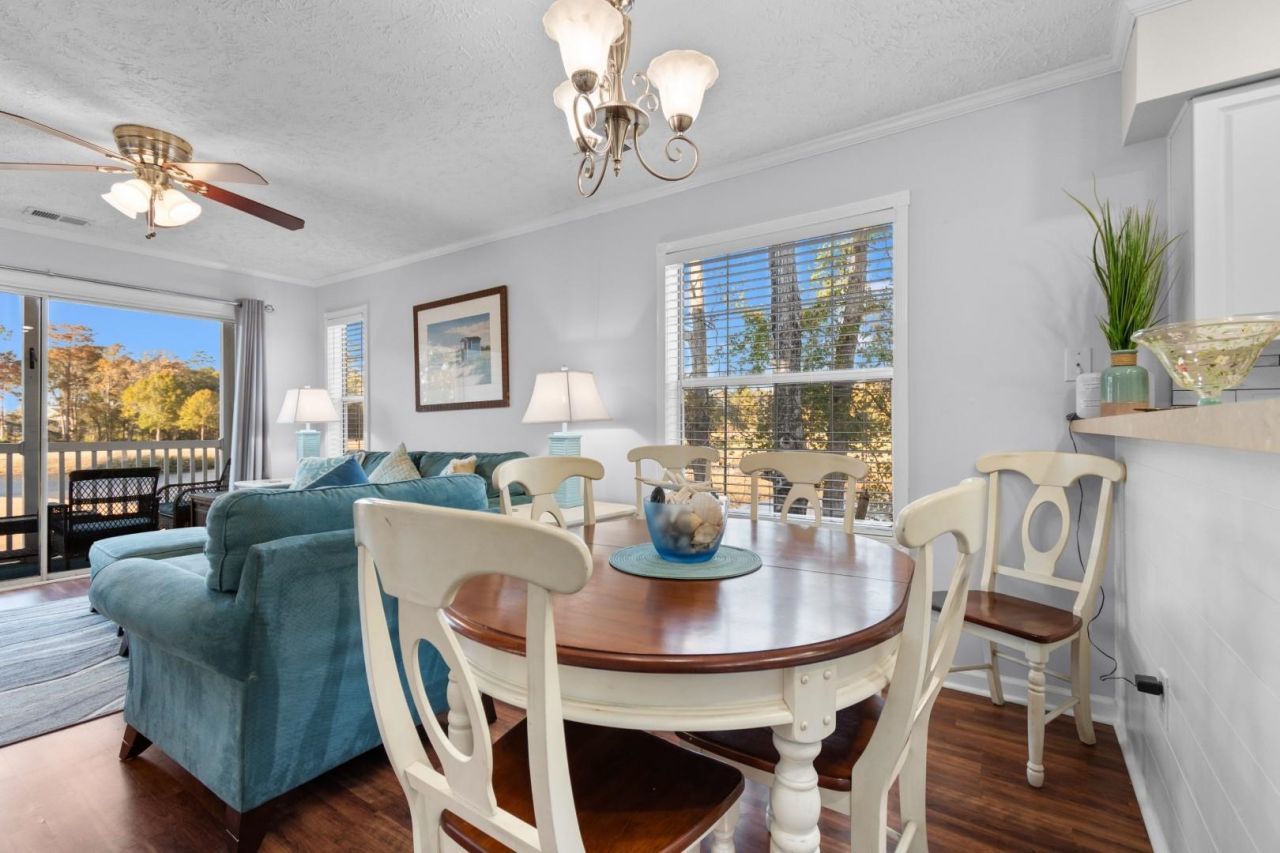 597 Blue River Ct. Photo 13