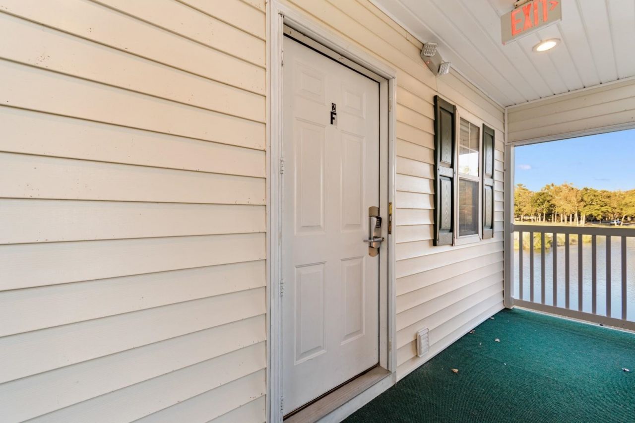 597 Blue River Ct. Photo 30