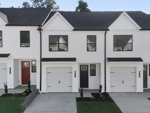 8737 Chapman Trace Way, Knoxville, TN 37920