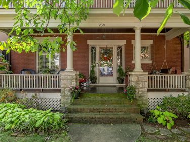 230 E Bell Court, Lexington, KY 40508