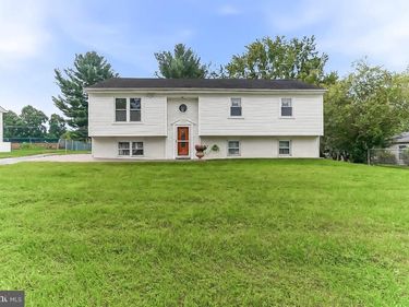 402 FARMHOUSE ROAD , DOWNINGTOWN, PA 19335
