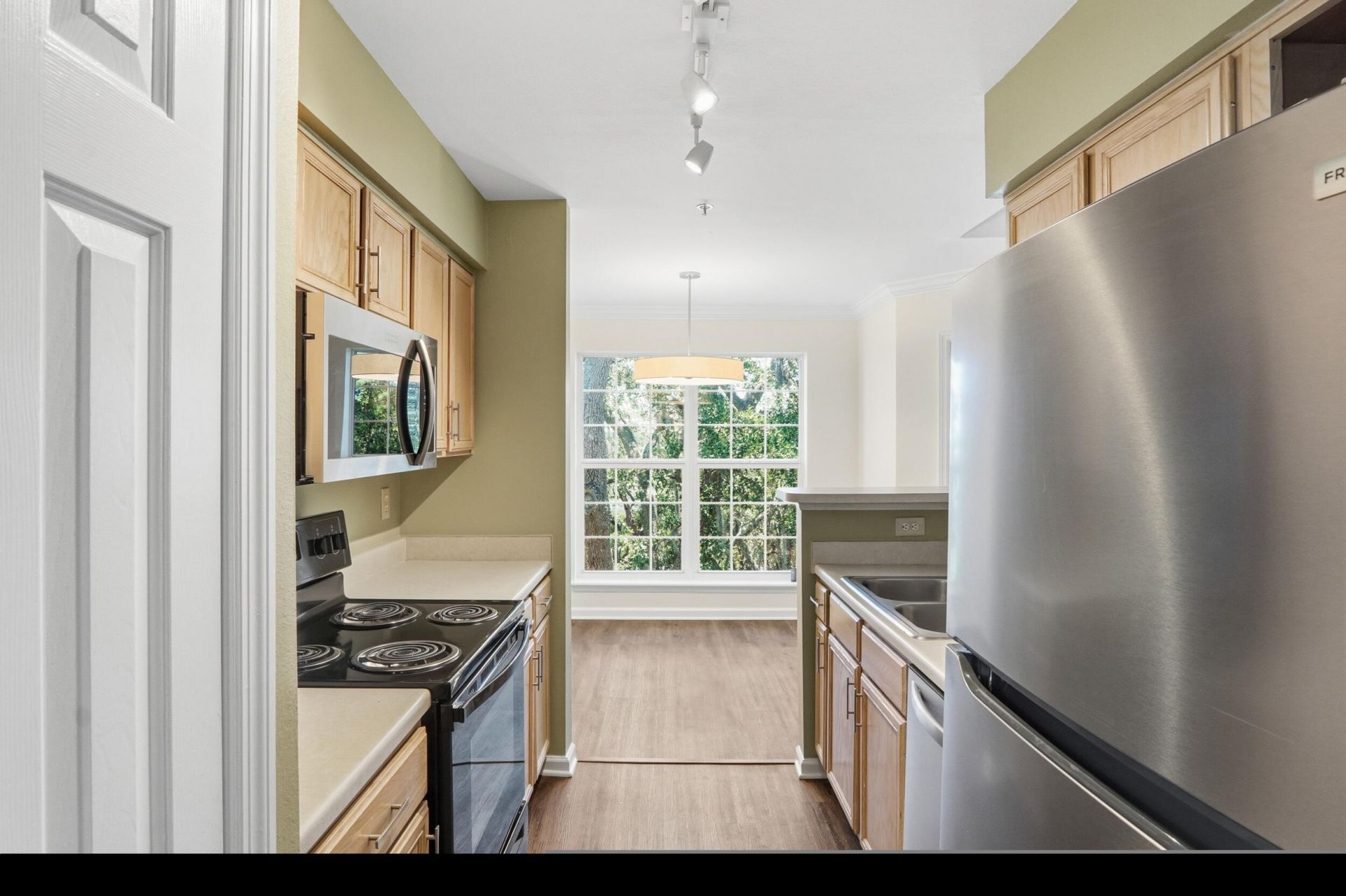 700 Daniel Ellis Drive Photo 17