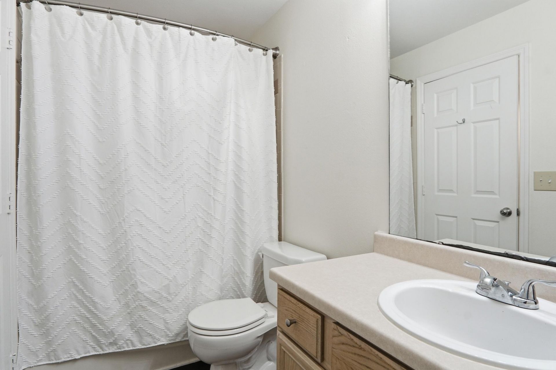 700 Daniel Ellis Drive Photo 25