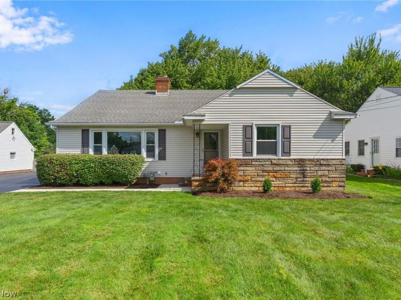 6207 Highland Road, Highland Heights, OH 44143 Photo 1