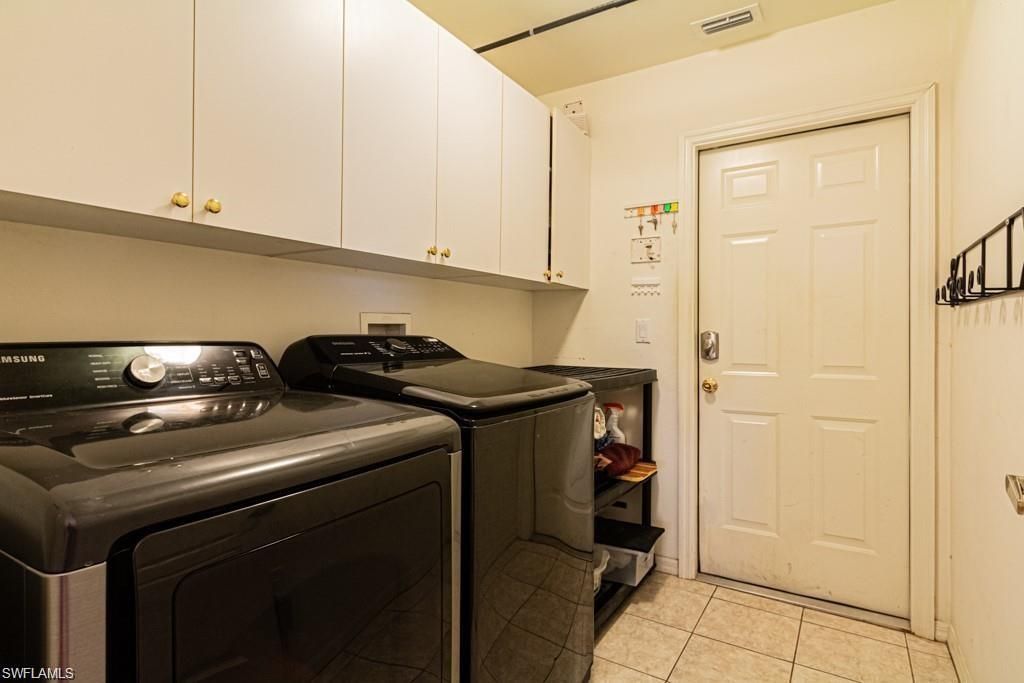2252 Heritage Greens Dr , Naples, FL 34119 Photo
