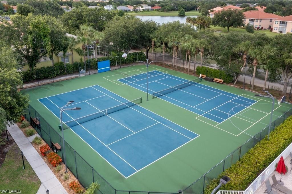 2252 Heritage Greens Dr , Naples, FL 34119 Photo