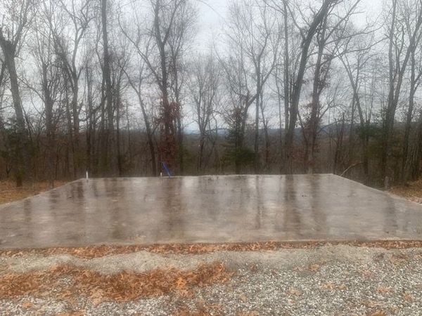 313 MC 4042 , Yellville, AR 72687
