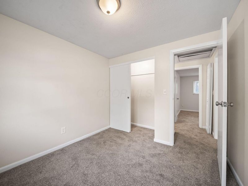 5155 Lindora Drive, Columbus, OH 43232 Photo 25