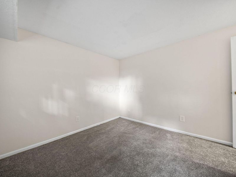 5155 Lindora Drive, Columbus, OH 43232 Photo 35