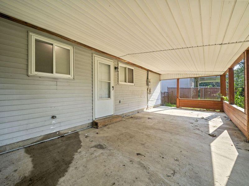5155 Lindora Drive, Columbus, OH 43232 Photo 43
