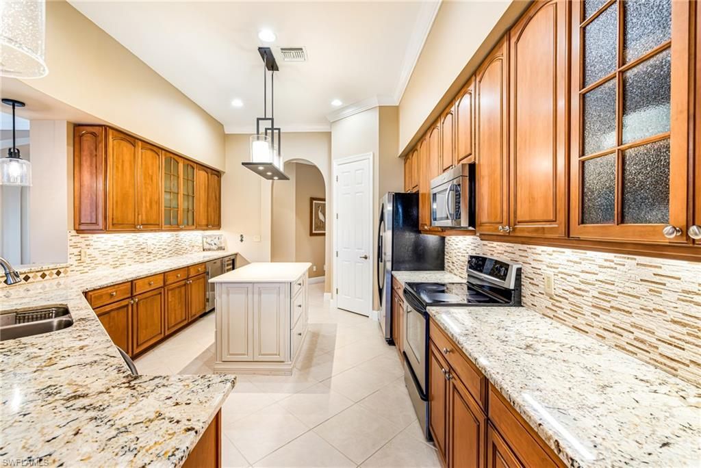 20025 Buttermere Ct, Estero, FL 33928 Photo