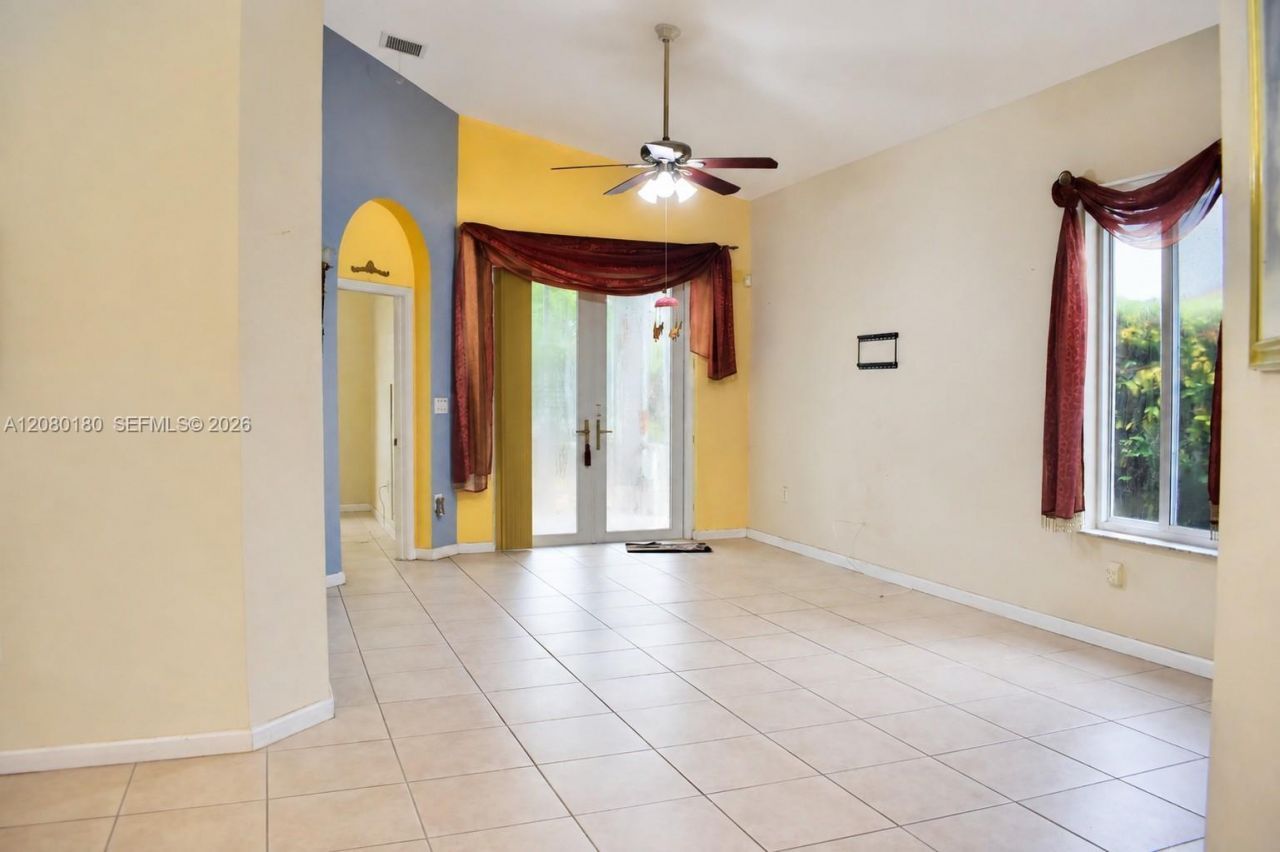 3745 NE 23rd Ct, Homestead, FL 33033 Photo