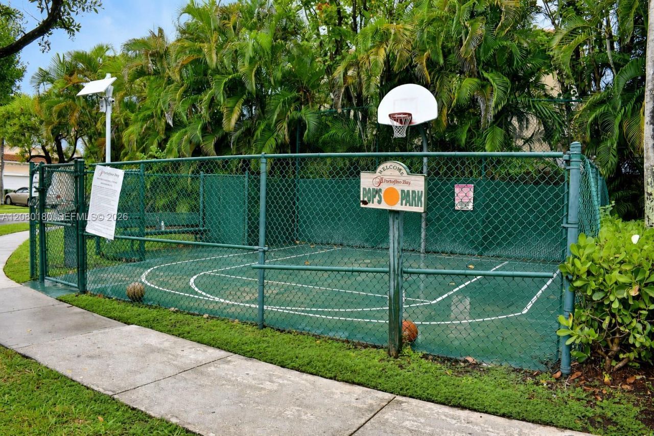 3745 NE 23rd Ct, Homestead, FL 33033 Photo