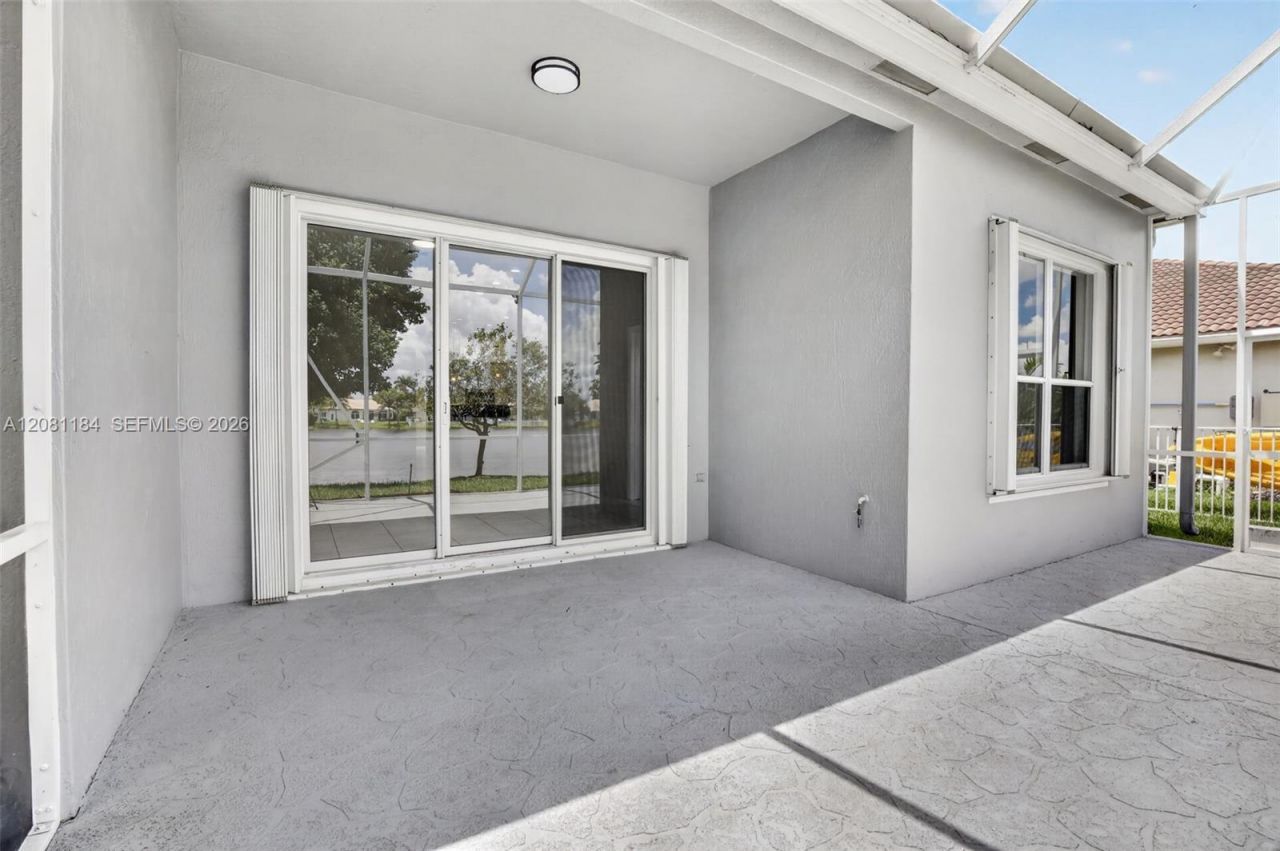 13171 NW 19th St, Pembroke Pines, FL 33028 Photo
