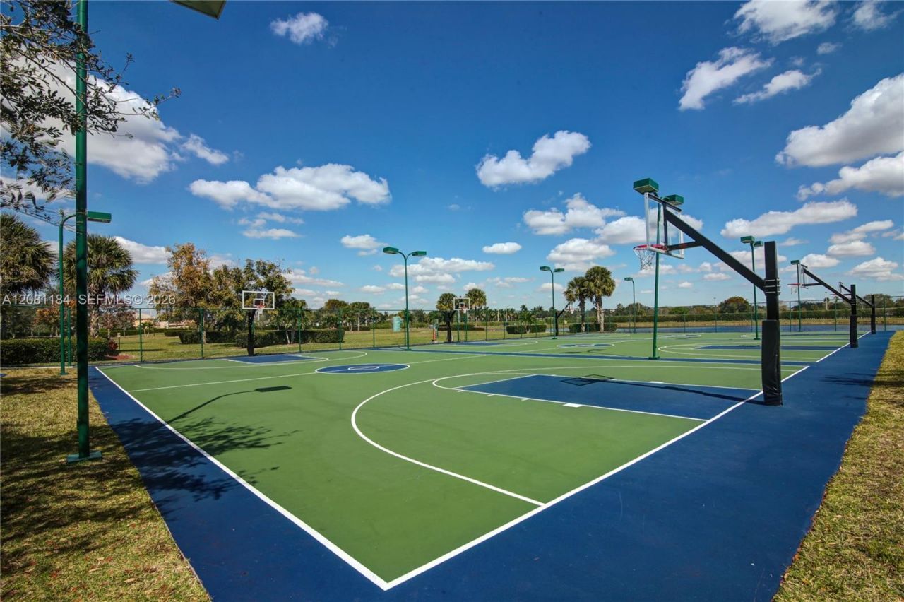 13171 NW 19th St, Pembroke Pines, FL 33028 Photo