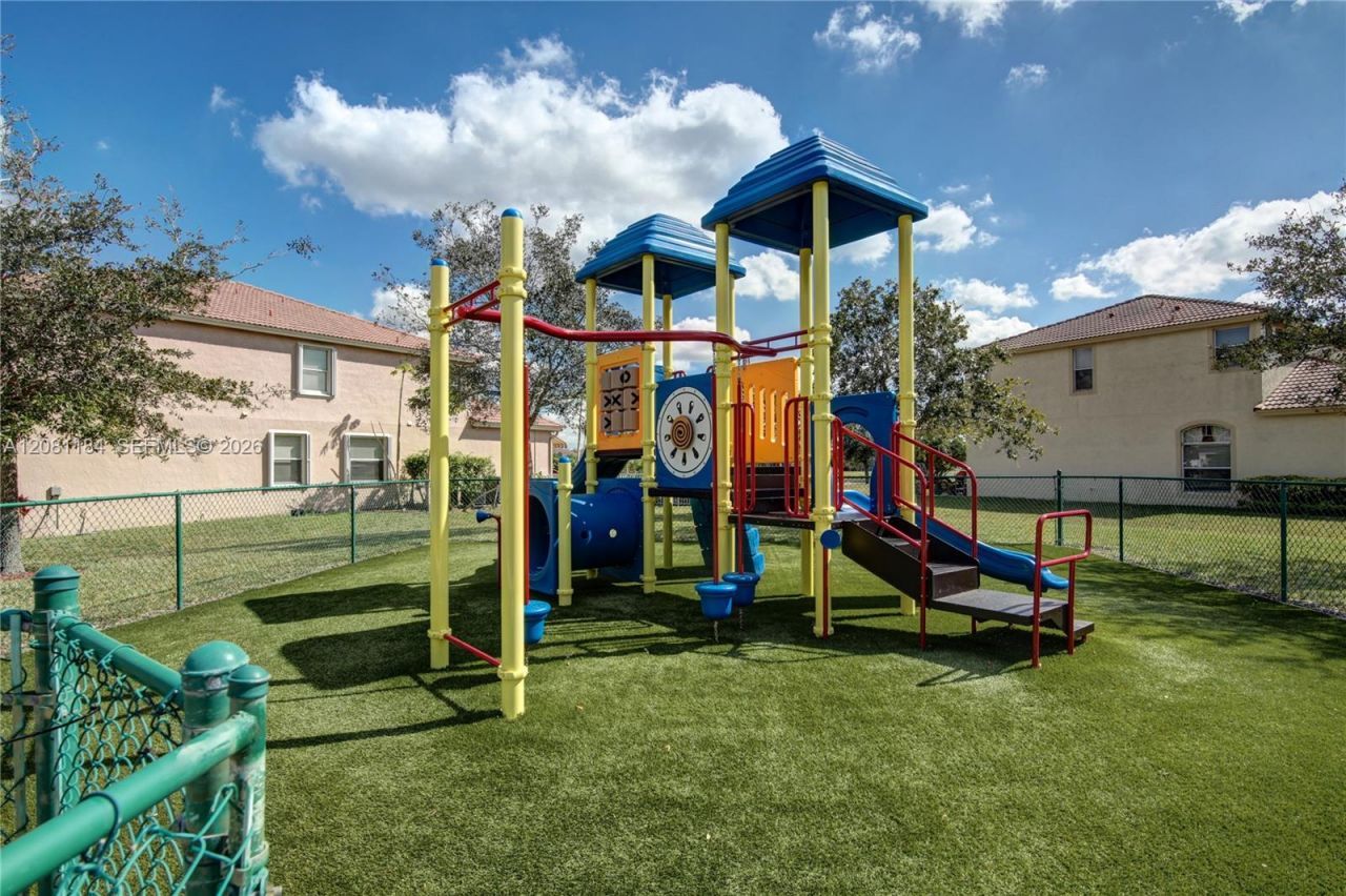 13171 NW 19th St, Pembroke Pines, FL 33028 Photo