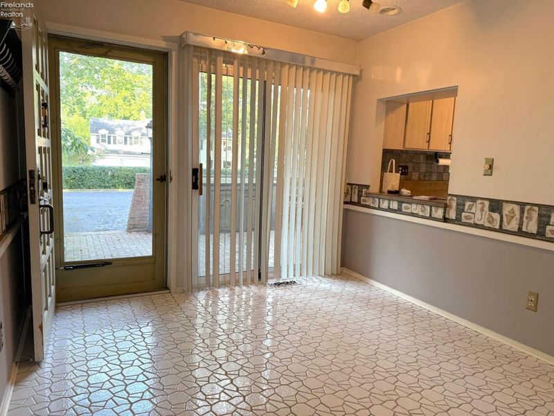 1100 By the Shores Drive, Unit A4, Huron, OH 44839 Photo 3