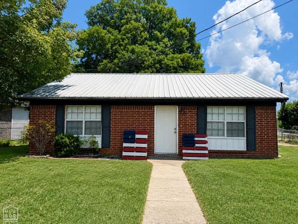 315 Howard Street, Paragould, AR 72450