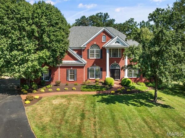 3 Longrove Lane , Des Peres, MO 63131