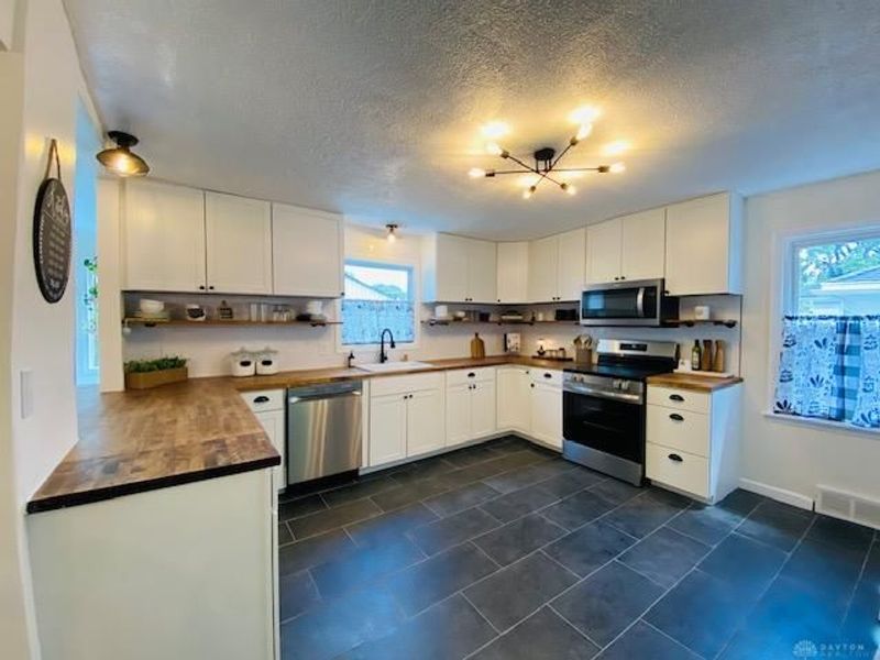 1820 Rosemont Boulevard, Dayton, OH 45420 Photo 14