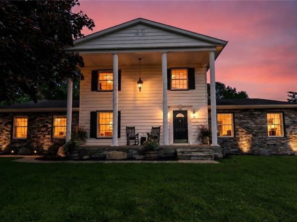 2180 N Revere Road , Akron, OH 44333