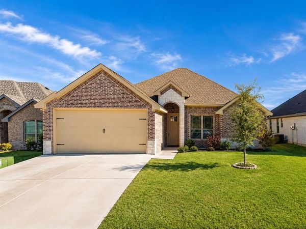 3313 Windcrest Drive, Granbury, TX 76049