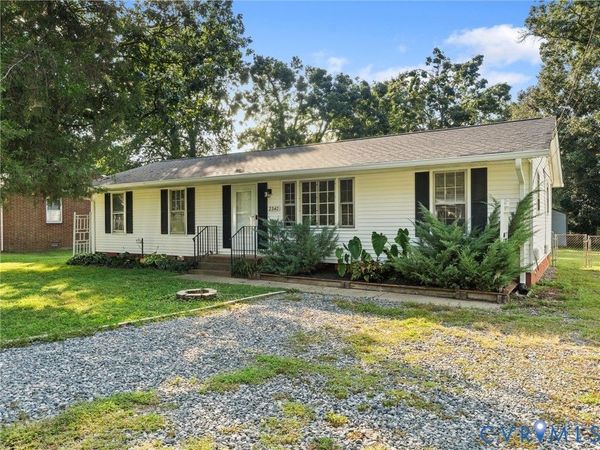 2342 Buena Vista Boulevard , Chester, VA 23831