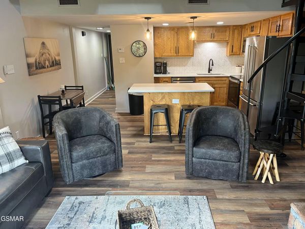 1081 Cove Road, Sevierville, TN 37876