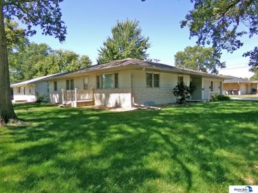 1718 Sara Road, Beatrice, NE 68310