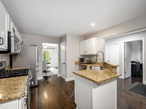 Main Photo
