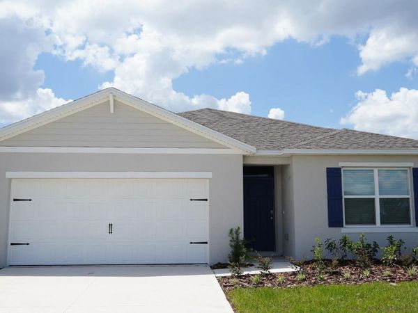 140 FLAG LILLY LANE, UMATILLA, FL 32784