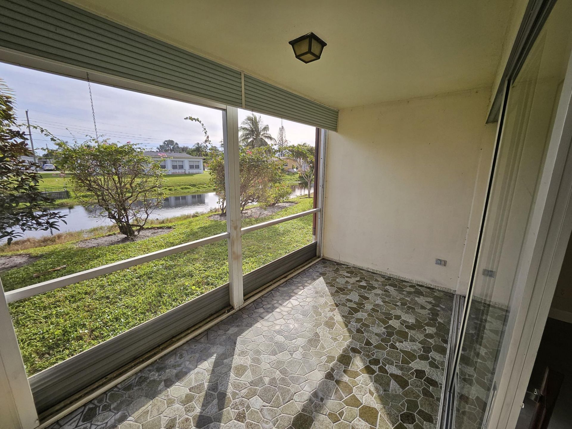 2900 NW 46th Avenue, Unit 105, Lauderdale Lakes, FL 33313 Photo
